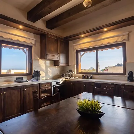 Kampanella - Luxury 7 Bedroom With Pool , Jacuzzi , Panoramic Sea & Sunset Views Madliena