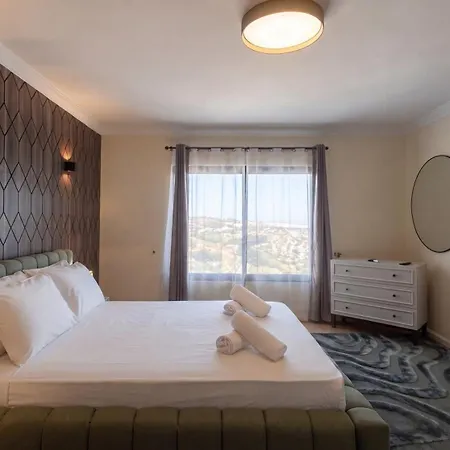Villa Kampanella - Luxury 7 Bedroom With Pool , Jacuzzi , Panoramic Sea & Sunset Views