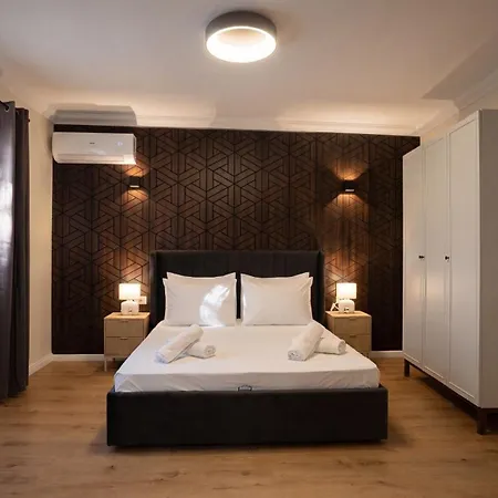 Kampanella - Luxury 7 Bedroom With Pool , Jacuzzi , Panoramic Sea & Sunset Views Madliena