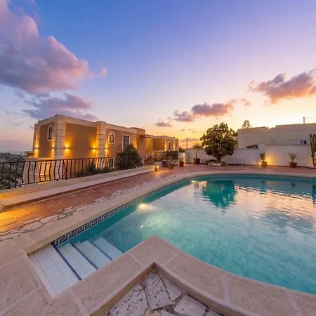 Villa Kampanella - Luxury 7 Bedroom With Pool , Jacuzzi , Panoramic Sea & Sunset Views